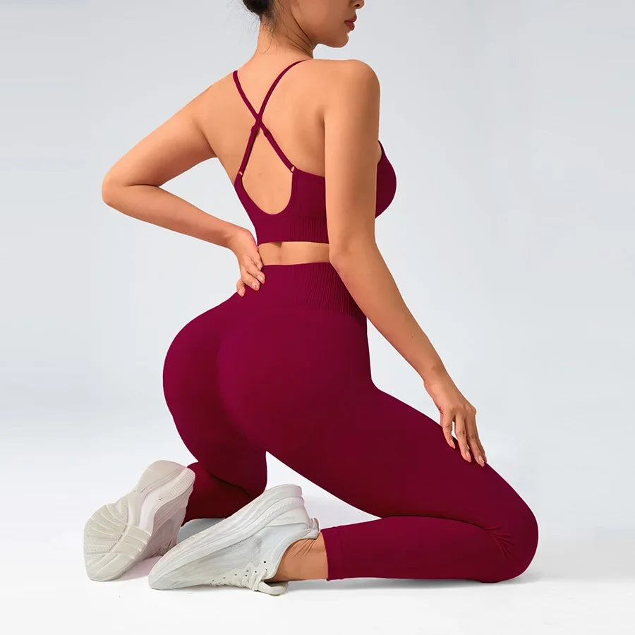Seamless Two-Piece Set — Tank Top & High-Waist Pants