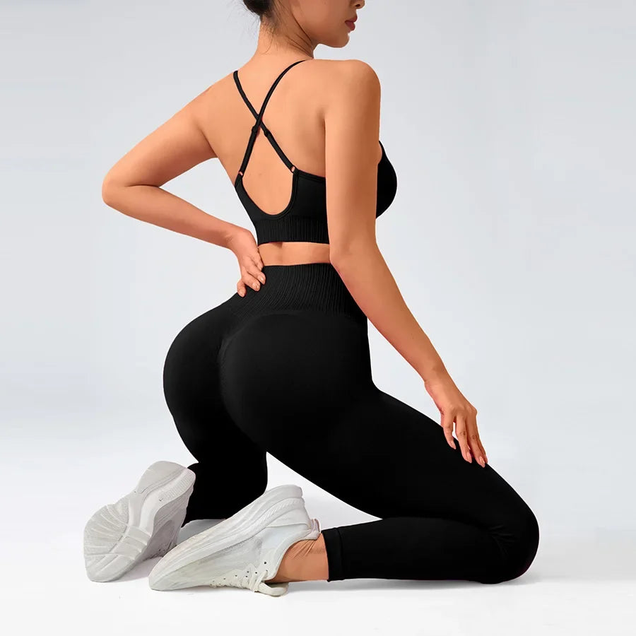 Seamless Two-Piece Set — Tank Top & High-Waist Pants